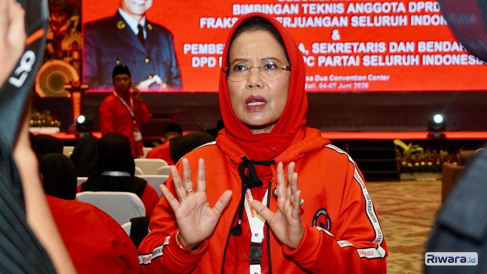 Sri Untari anggota DPRD Jawa Timur dari Fraksi PDIP